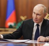 Иранският президент: Атака срещу върховния лидер е обявяване на война